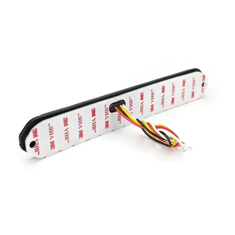 Hazard 6 FLEXI Slimline Surface Mounted Strobe - Image 3