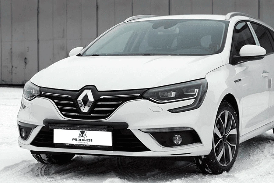 RENAULT MEGANE (2016 - ) - WILDERNESS LIGHTING BUMPER MOUNT & LED LIGHT BAR - Image 2